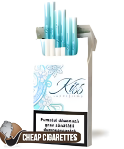Kiss Menthol Silver Super Slims cigarettes, 20-stick hinge-lid box, front view