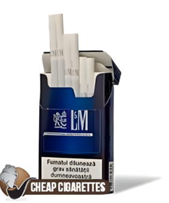 L&M Motion Blue Compact cigarettes, 20-stick hinge-lid box, front view